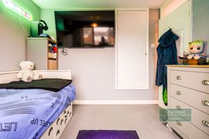 Photo 13- click for photo gallery